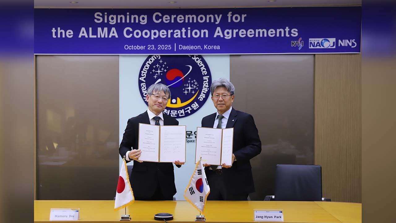 NAOJ and KASI Sign ALMA Collaboration MoU Amendment