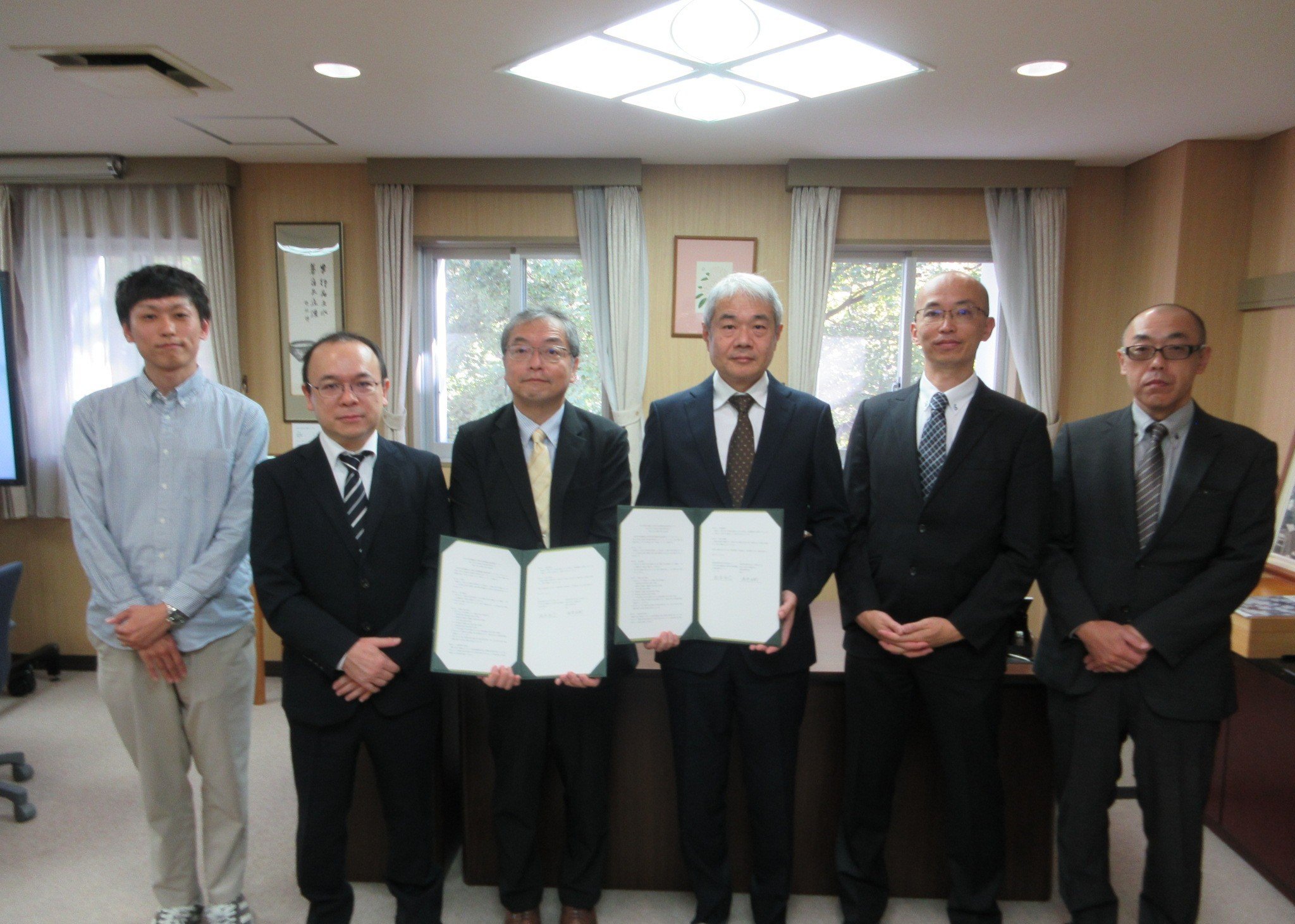 ExCELLS Signed MOU with ILTS