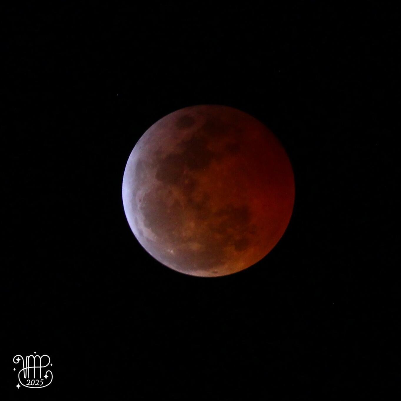 Total Lunar Eclipse Observed on Maunakea